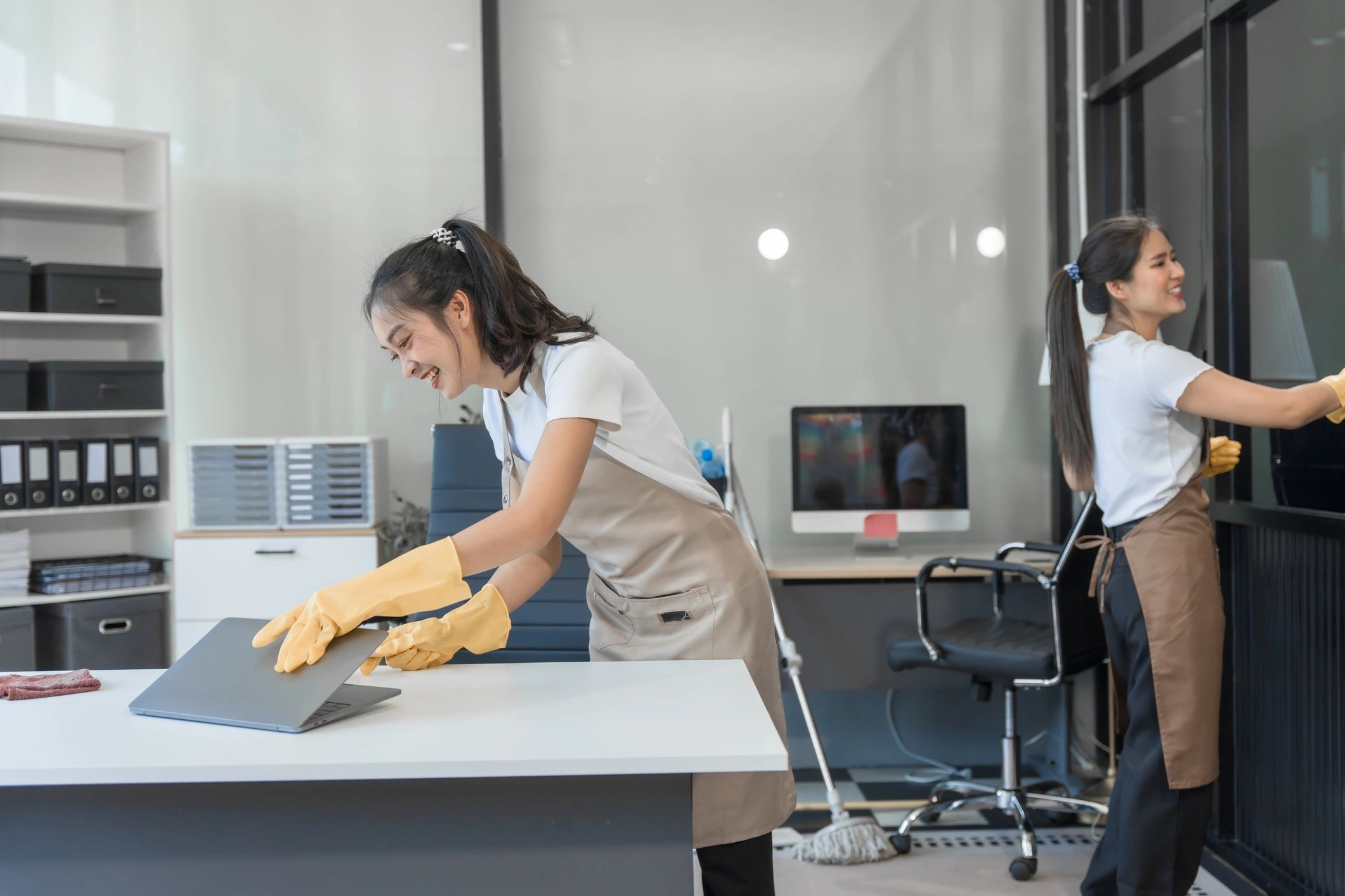 commercial cleaning office janitorial